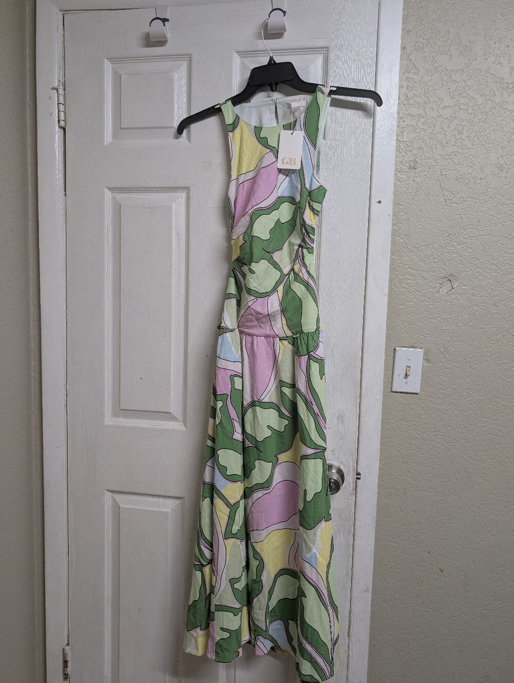 Gianni Bini Abstract Print Sleeveless Maxi Dress in Green, Pink & Yellow
